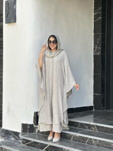 مانتو سارافون و شنل